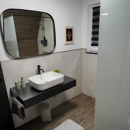 Unea House Apartman Bihac